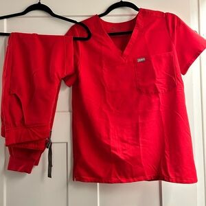 Figs Pop Red Scrub Set